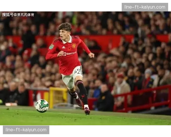 曼联3-2险胜纽卡,加纳乔梅开二度 曼联3-2险胜纽卡,加纳乔梅开二度